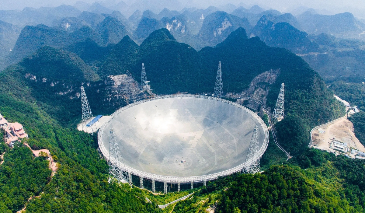 China Builds World's Largest Fully Steerable Radio Telescope